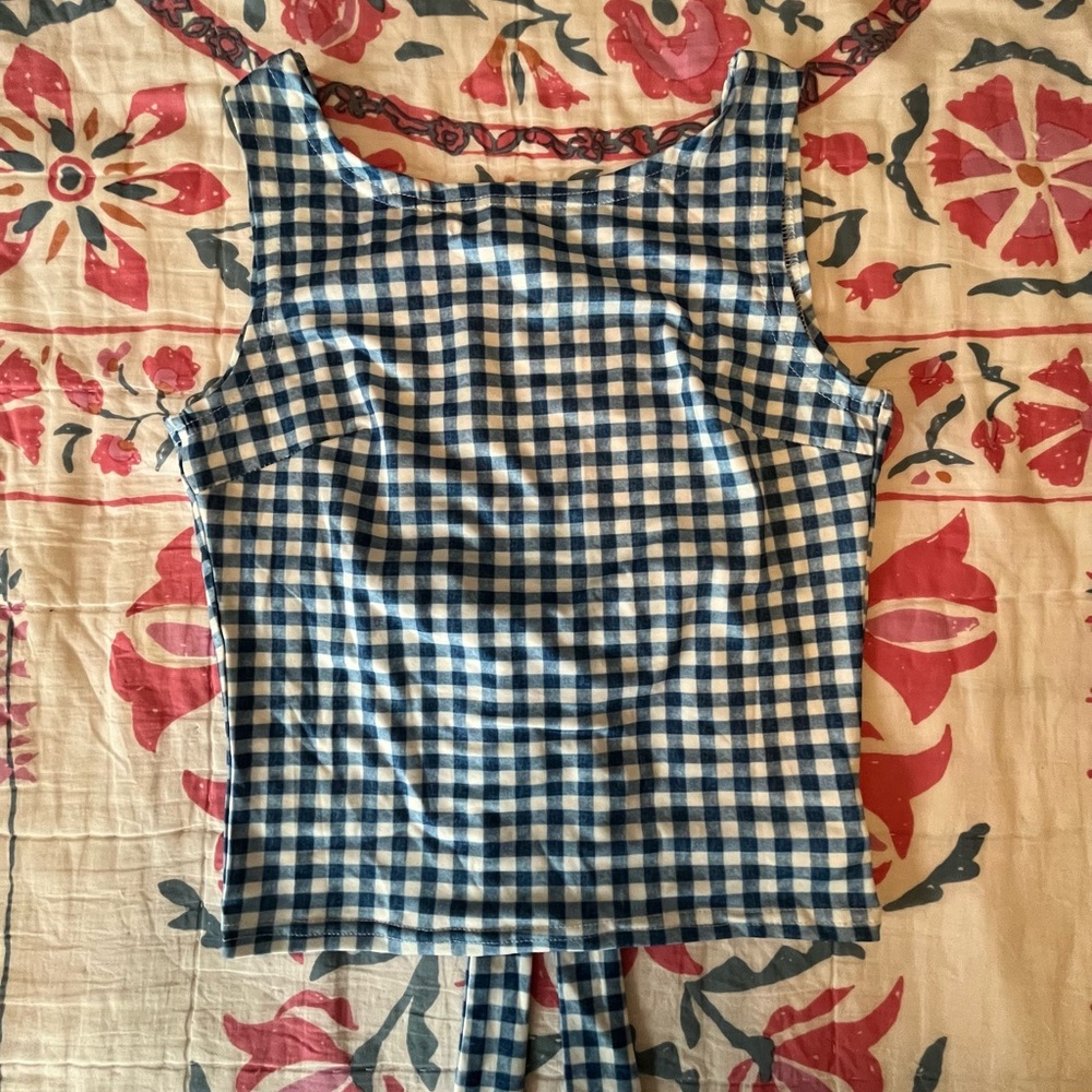 Low back tank top gingham print